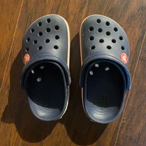 Crocs - toddler navy blue